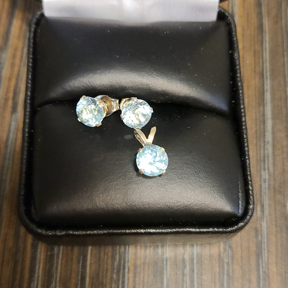 Sterling silver and blue topaz